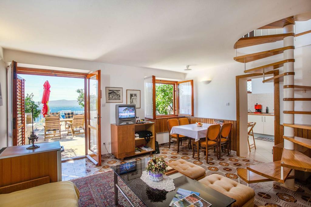 Holiday Home Luma ポドゥゴラ 部屋 写真